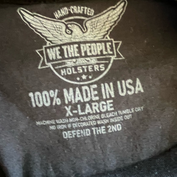 Black and White Short Sleeve Tee with Graphic Design XL USA - Picture 7 of 7